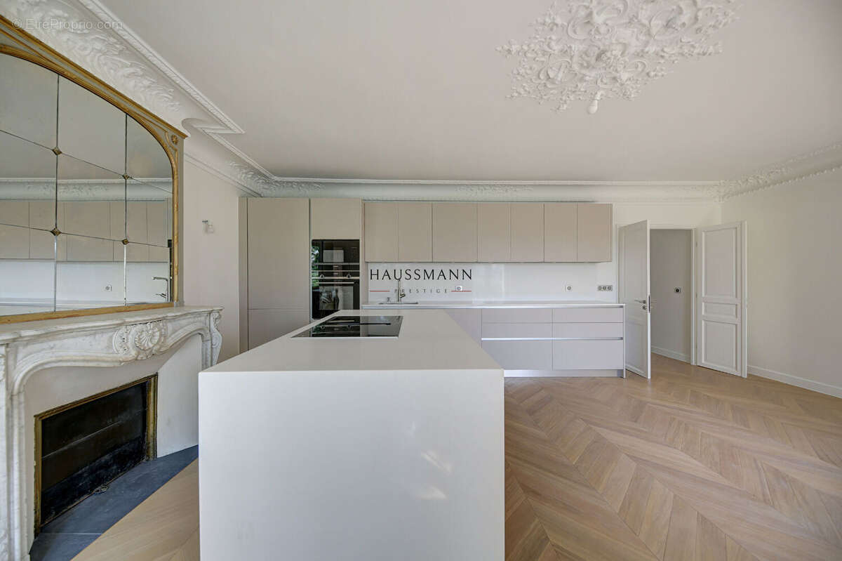 Appartement Paris III Eme - photo 8