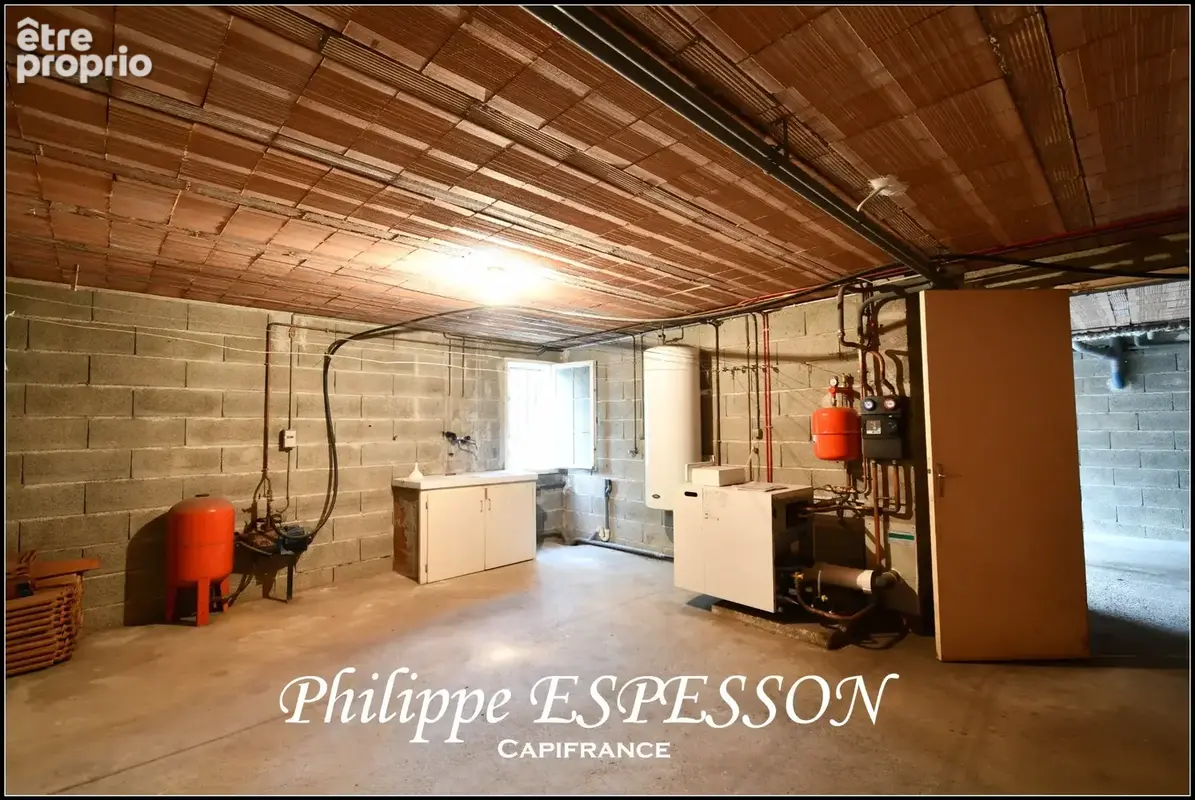 Maison familiale 142 m² – 5 chambres – Terrain 2 094 m² – Sous-sol total - photo 8