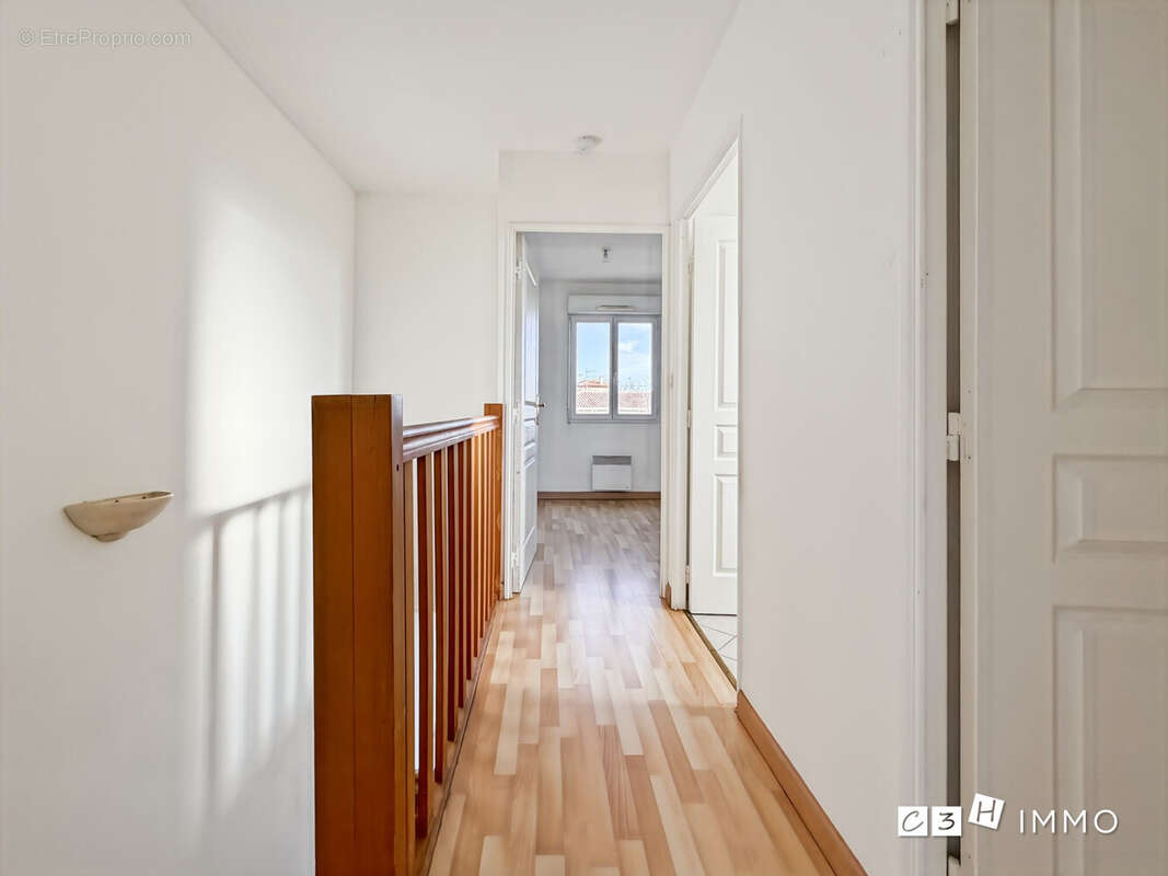 Appartement à BERAT