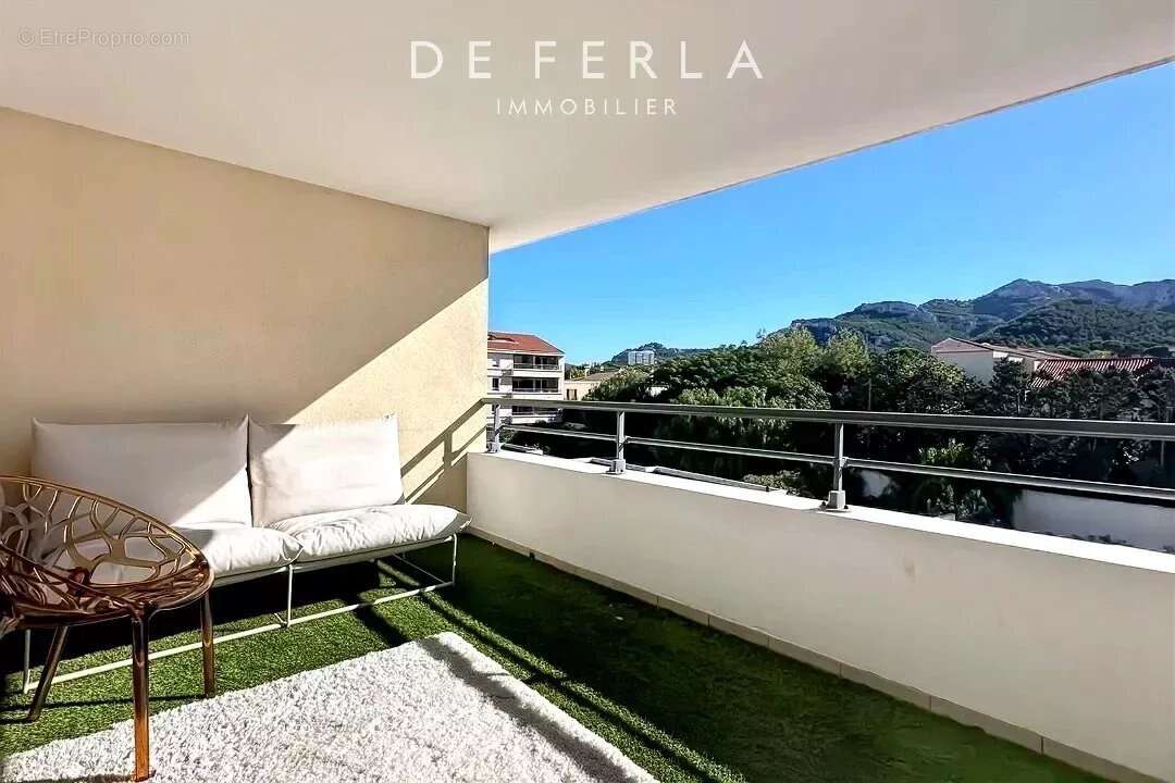 Appartement à MARSEILLE-8E