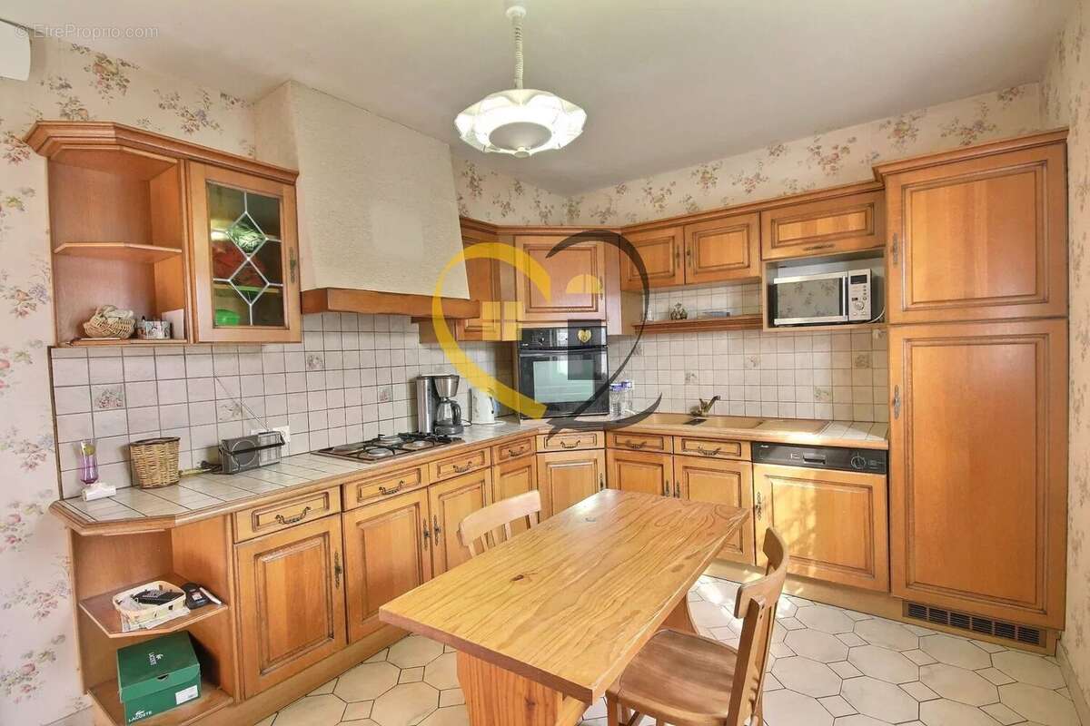 Maison à SAINTE-SOLANGE