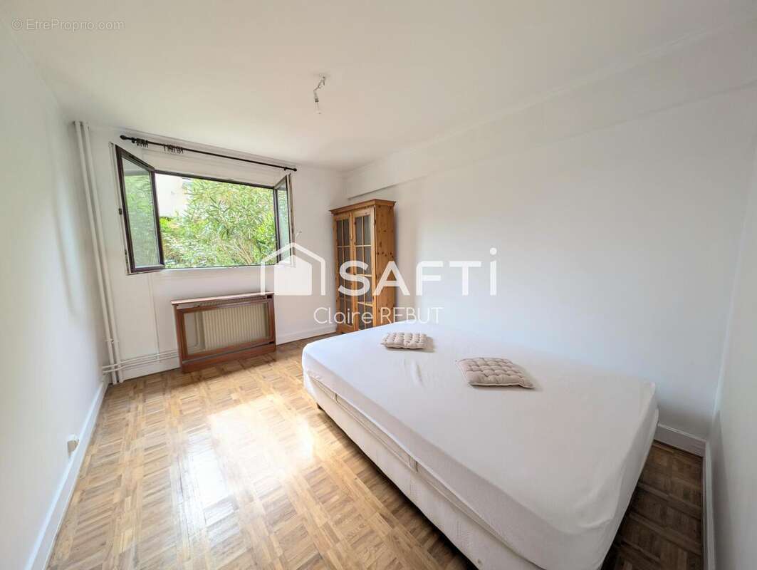 Photo 7 - Appartement à LIVRY-GARGAN