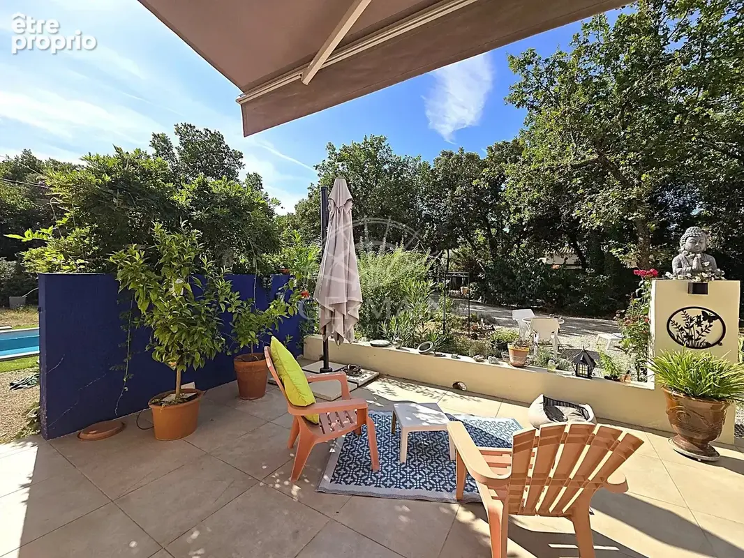 Mazan à vendre en Exclusivité maison de plain pied avec piscine sur un terrain de plus de 2600m² - photo 3