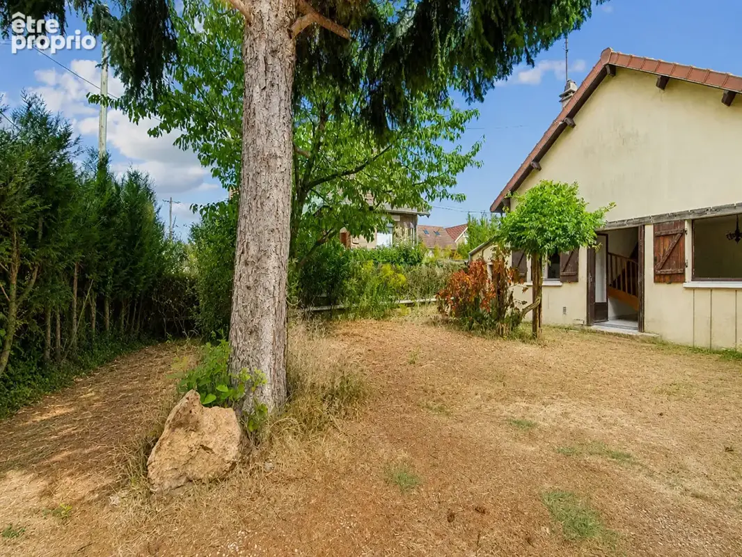 Maison à rénover sur une parcelle de 407 m² arborée ? Emplacement premium - photo 2