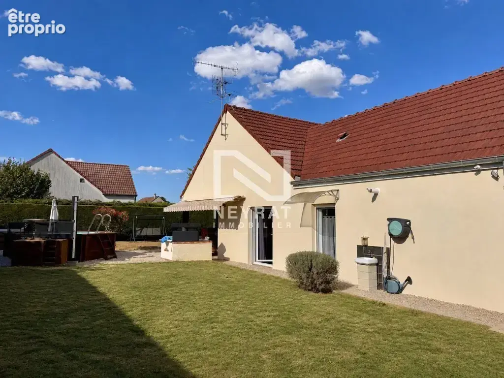 Une maison de plain-pied rénovée, avec extérieur et garage, dans un secteur recherché : une opportunité rare sur Sennecey-le-Gra - photo 4