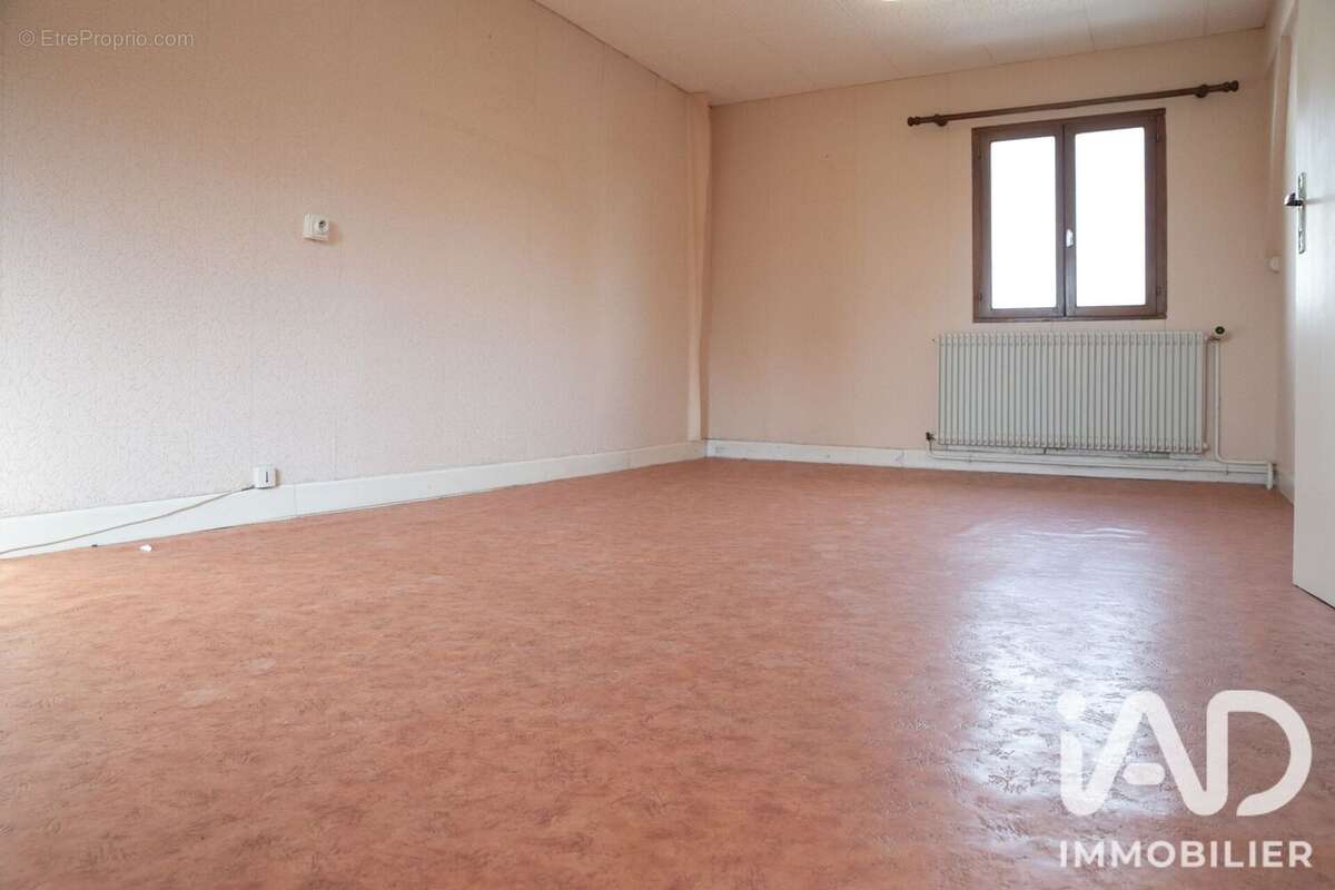 Maison 126 m² à Mairy-Sur-Marne  - photo 5