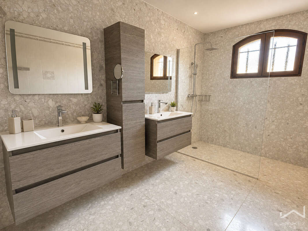 EXCLUSIVITE : MAISON à St-Alexandre (30) -  158 M2 - 3 chambres - 1 bureau - 2 garages - 1 atelier - Terrain 1 - photo 13
