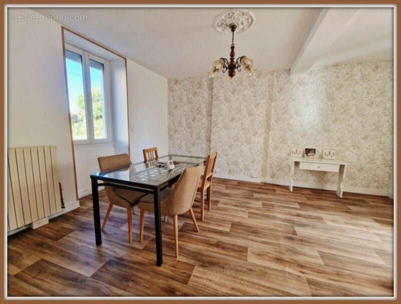 Maison à VERTEILLAC