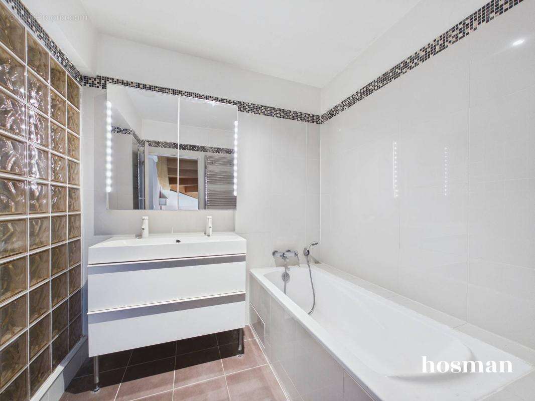 Maison à IVRY-SUR-SEINE