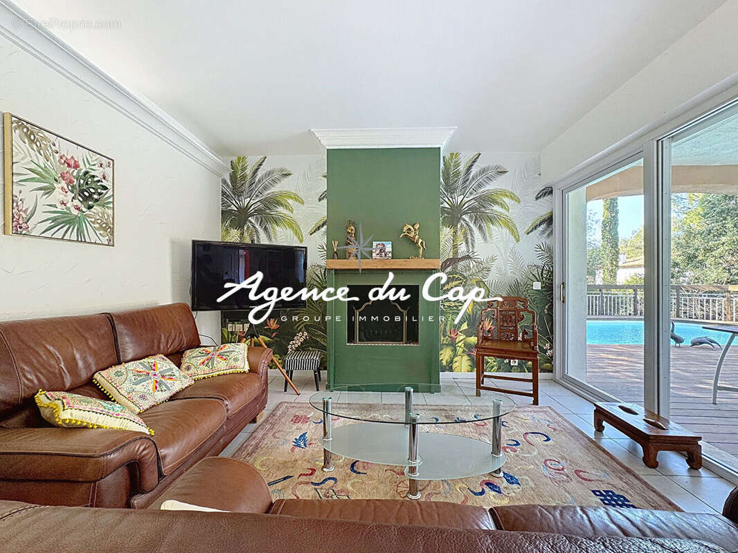 Saint raphael valescure les golfs villa 5 pieces piscine - photo 8