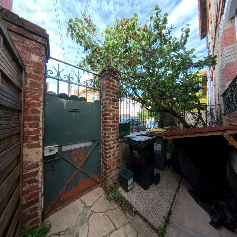 Appartement à MAISONS-ALFORT