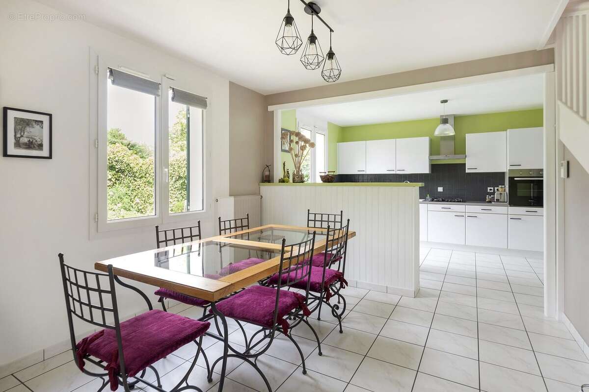 Maison à NOZAY