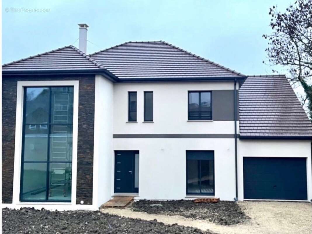 Terrain à BESSANCOURT