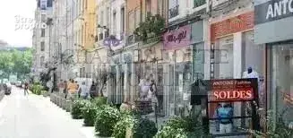 Local commercial en plein centre ville - photo 2