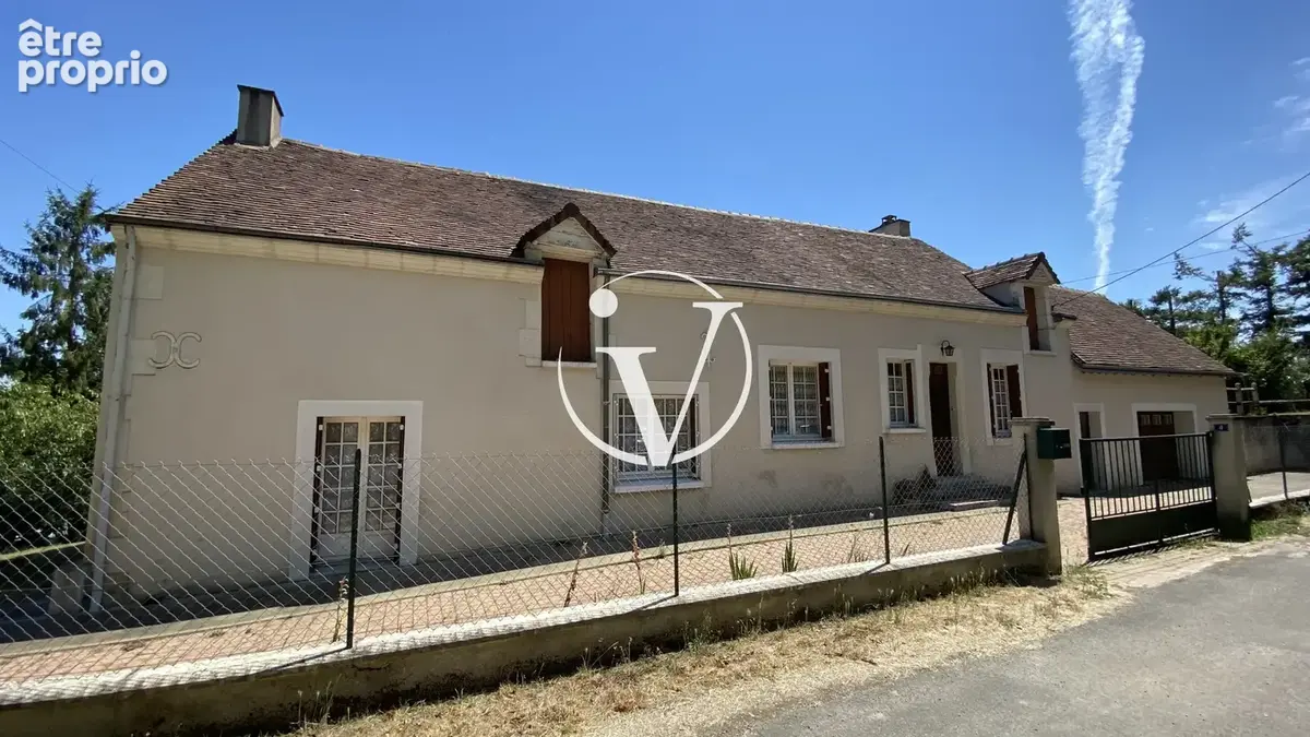 Maison à MAZANGE