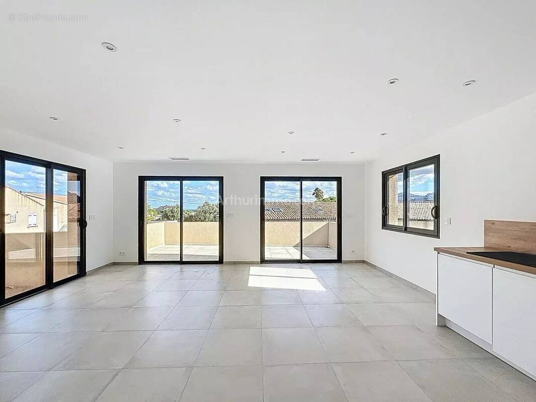 Appartement à CALVI