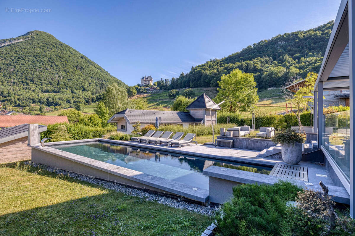 Villa de luxe vue lac - Menthon-Saint-Bernard (Rive Plein Est) - photo 11