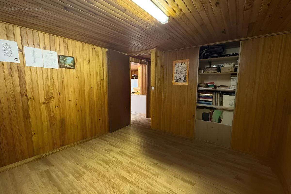 Maison à MABLY