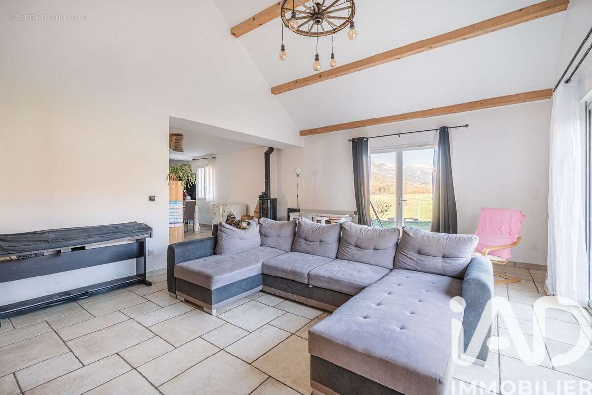 Photo 3 - Maison à FOREST-SAINT-JULIEN