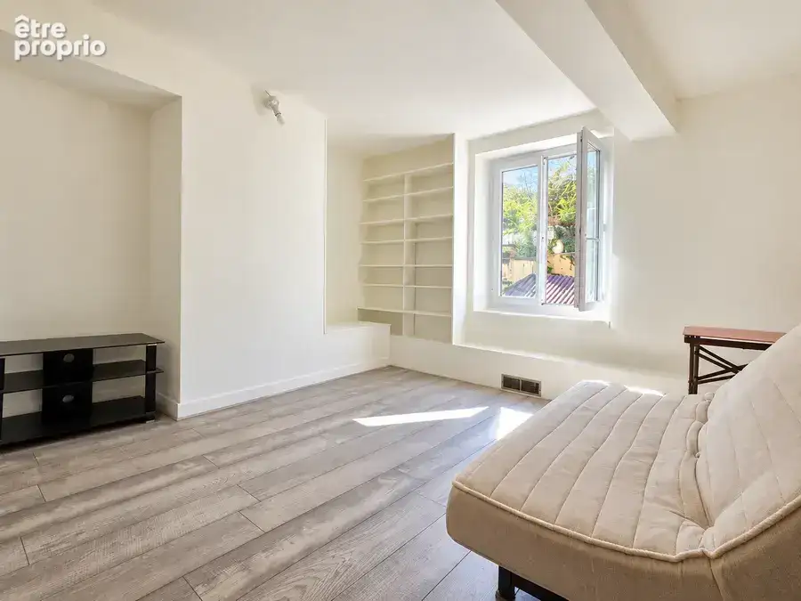 Vienne Guillemottes – Maison 6 Chambres – Terrain 808 M² - photo 10