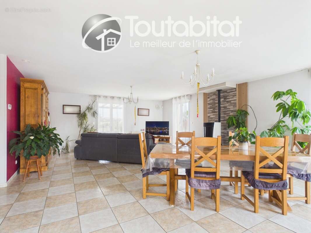 Maison 167 m² à Saulces-Monclin  - photo 2