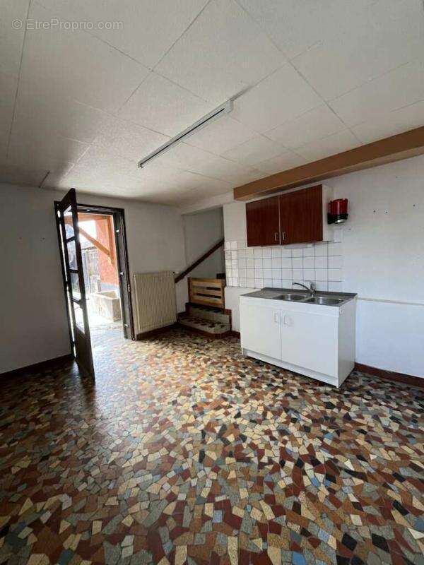 Maison à SAINT-SAUVEUR