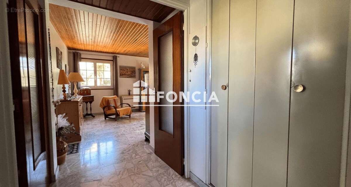 Appartement à HYERES