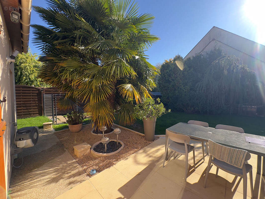 Maison à VILLIERS-SUR-MORIN