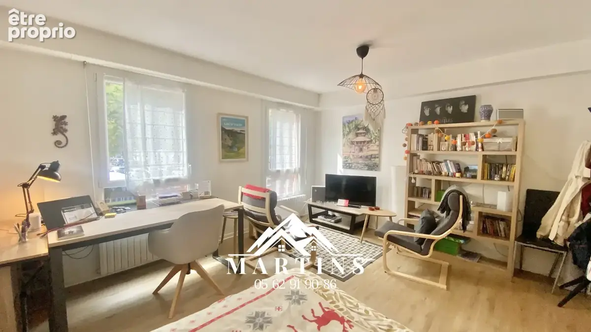 EXCLUSIVITE AGENCE - ARGELES-GAZOST / Centre-ville - Grand studio de 33,5 m2. - photo 2