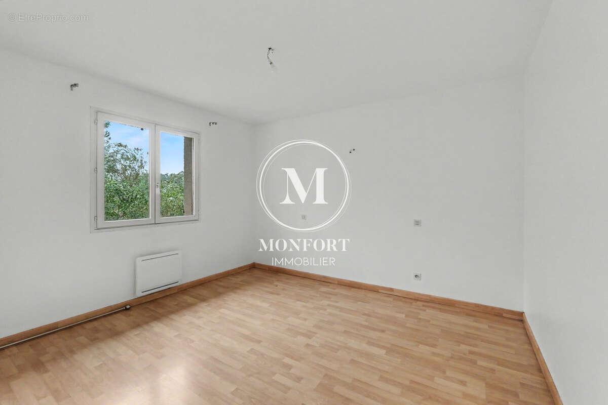 Maison à MONTRABE