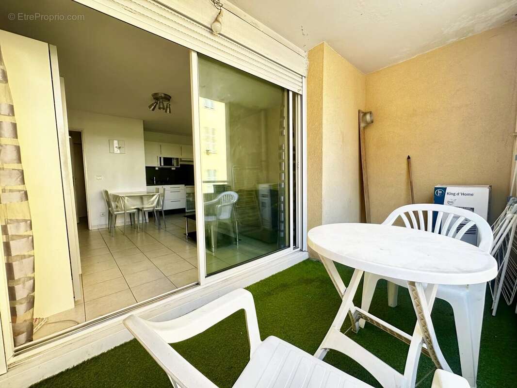 Beau studio - terrasse - calme - proche garibaldi - photo 8