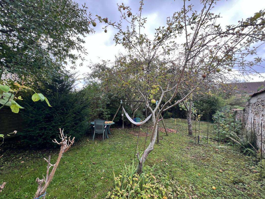 Maison à FERRIERES-EN-BRIE