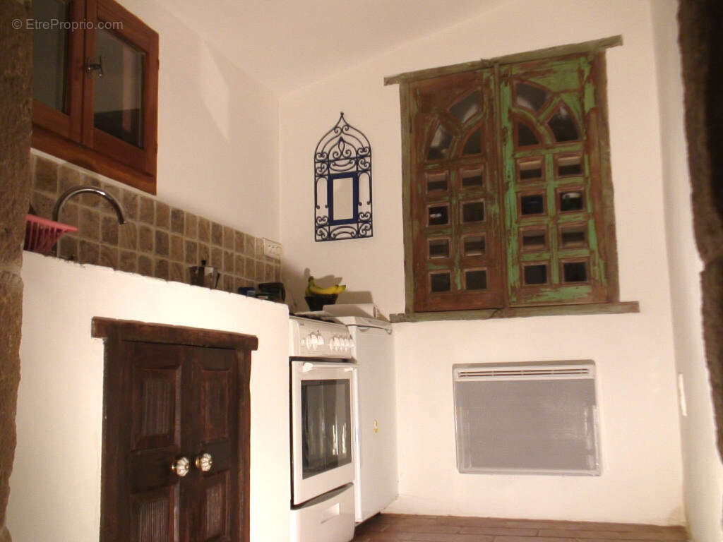 Maison à SAINT-PAUL-LA-COSTE