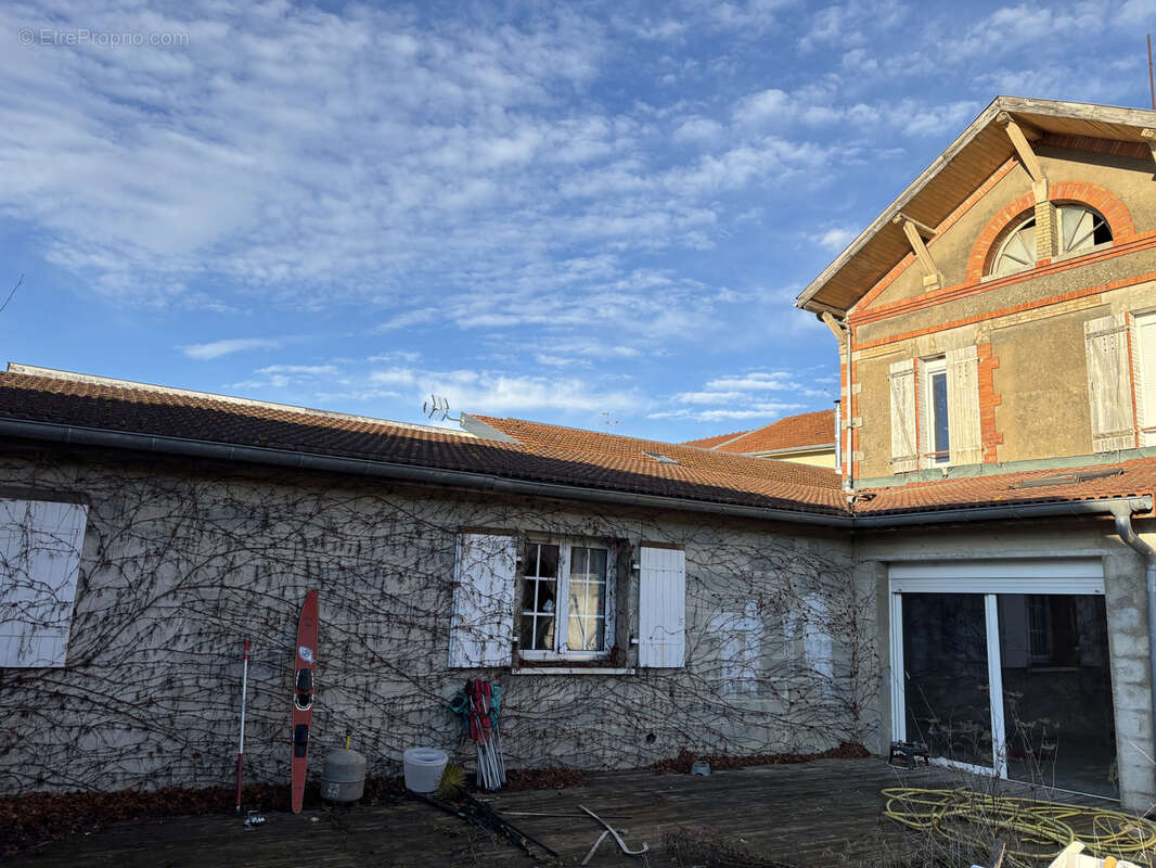 Appartement à SERMAIZE-LES-BAINS