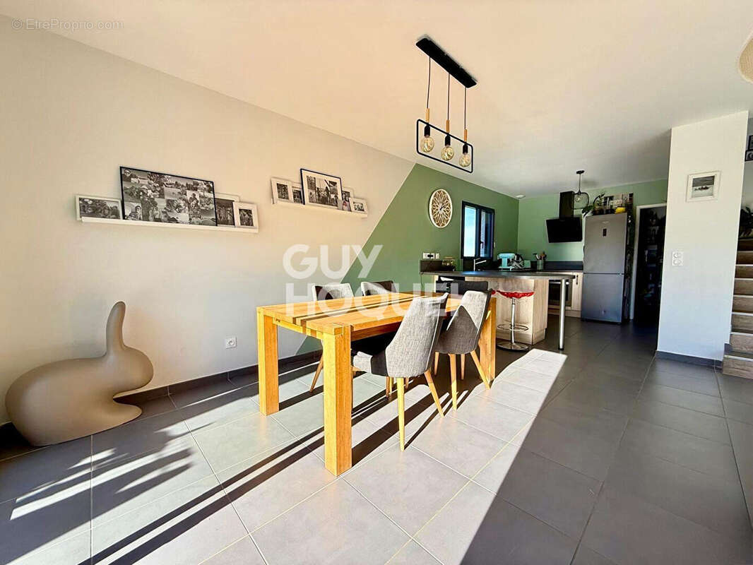 Maison à GRESY-SUR-AIX