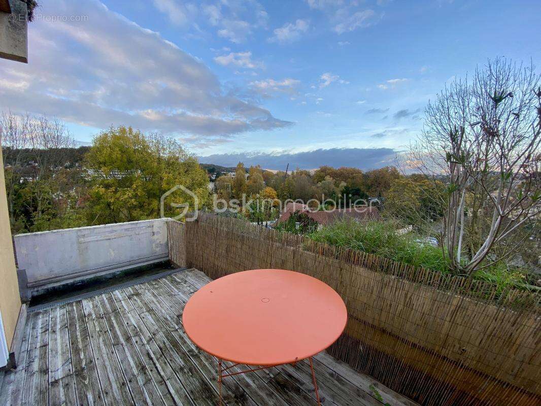 Appartement à VILLEBON-SUR-YVETTE