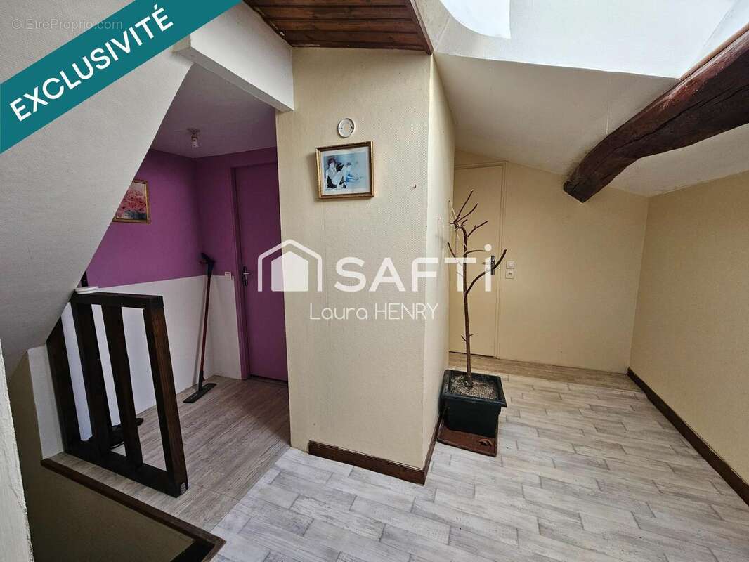 Maison 260 m² à Doncourt-Aux-Templiers  - photo 4