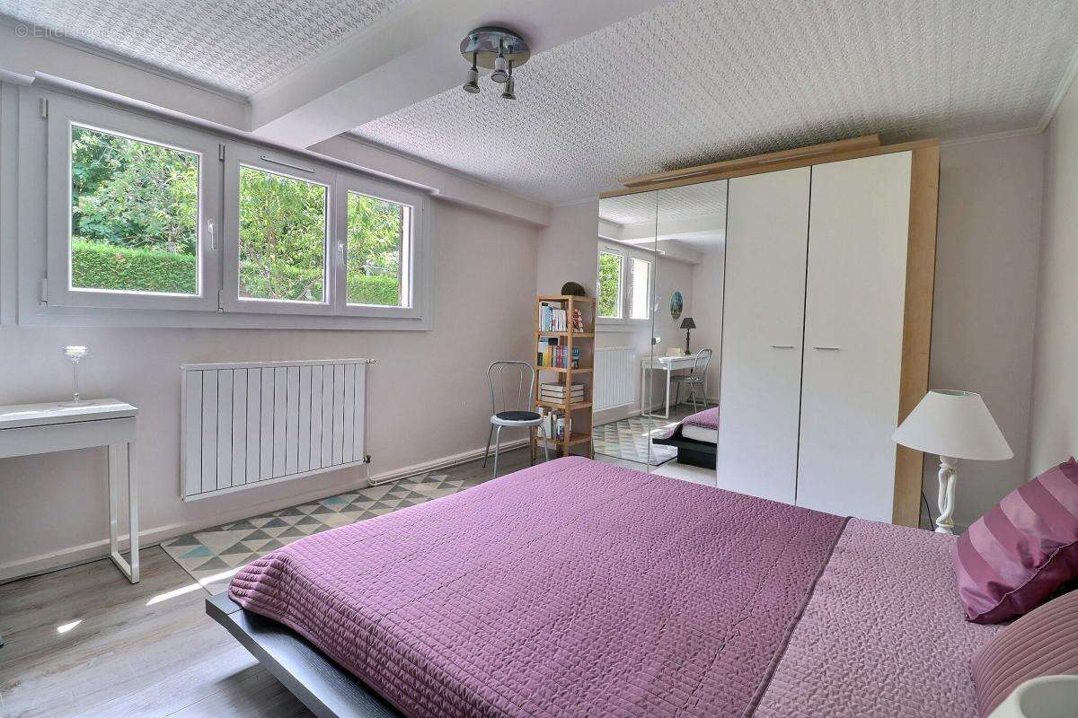 Maison à FIXIN