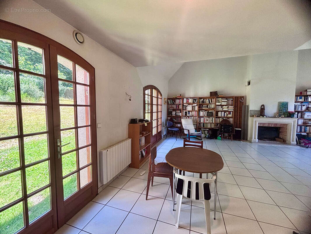 Maison à VILLIERS-SAINT-FREDERIC