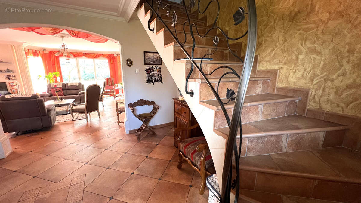 Maison à SAINT-MARTIN-DU-FOUILLOUX