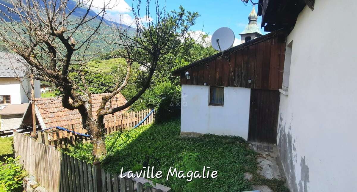Maison à CEVINS