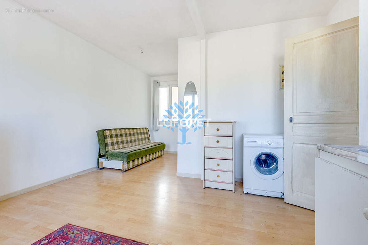 Appartement à FONTENAY-SOUS-BOIS