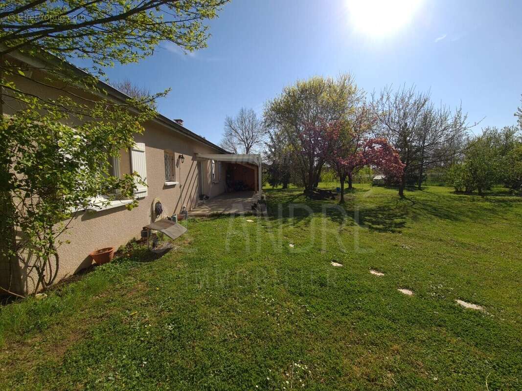 Maison à MARCILLOLES