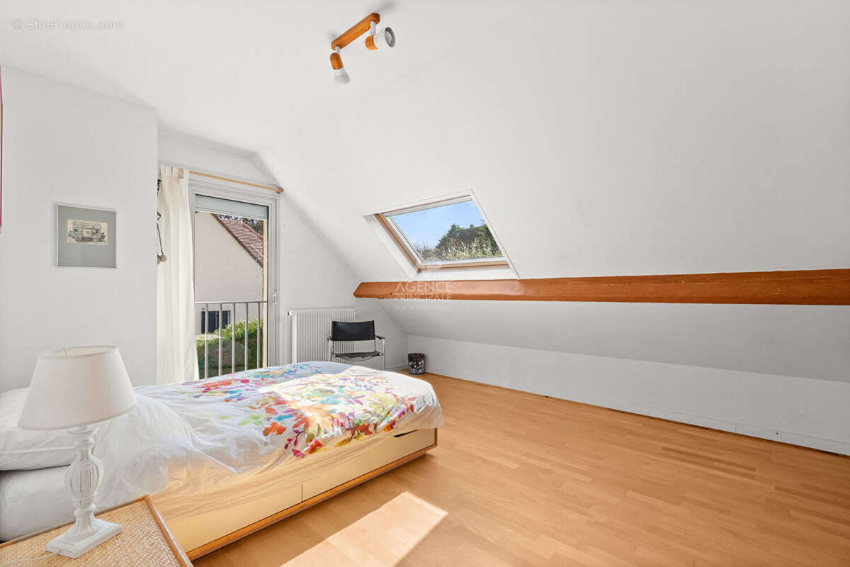 Maison à SAINT-GERMAIN-EN-LAYE