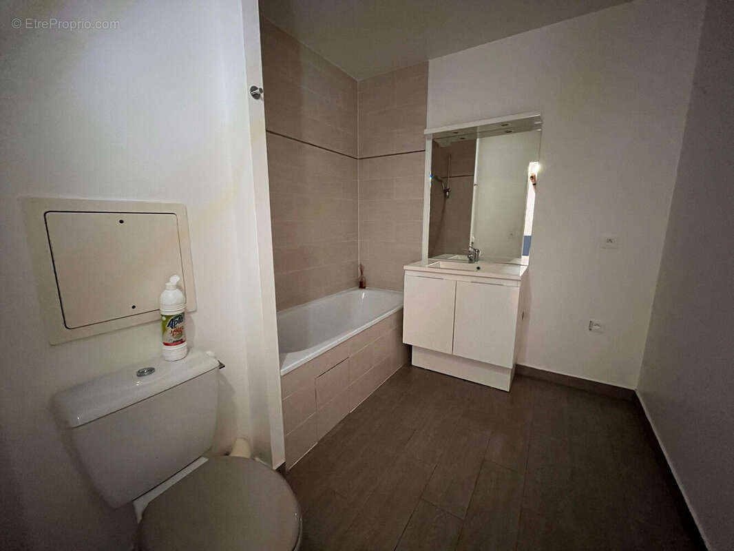 Appartement à VILLEPREUX