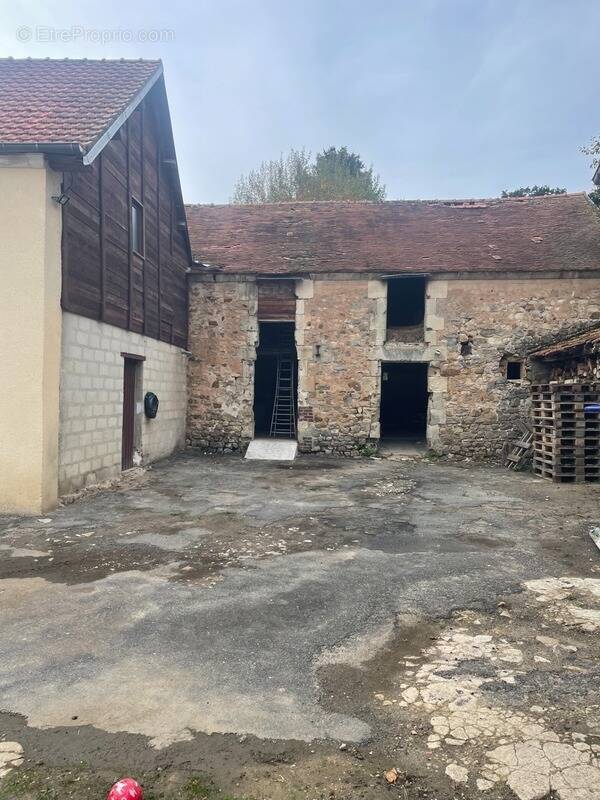 Maison à ARCY-SAINTE-RESTITUE