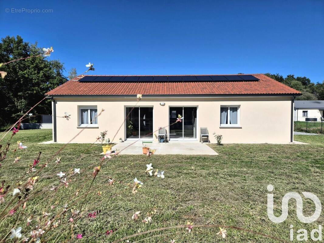 Photo 1 - Maison à AMBAZAC