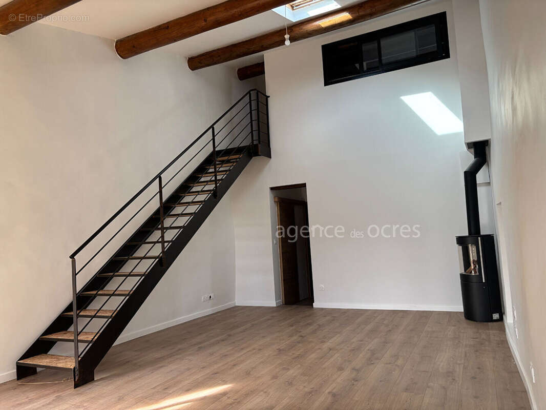 Maison à ROUSSILLON