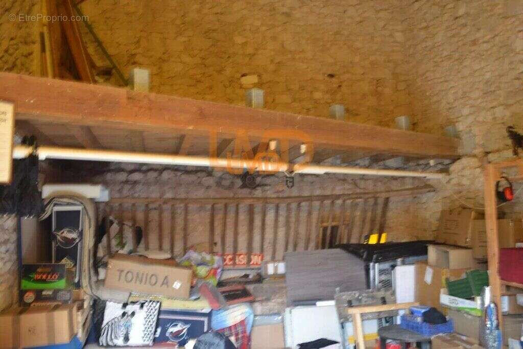 Corp DE Ferme Avec Terrain - photo 12
