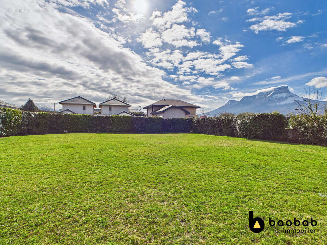 Maison à SAINT-JEOIRE-PRIEURE